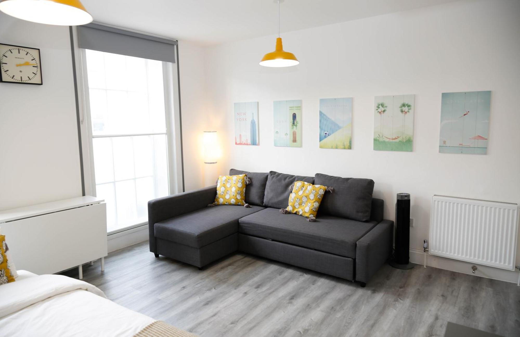 Luxury Rooms In Camden Town Near Shops, Cafes, Bars & Metro With Shared Bathrooms London Exterior photo