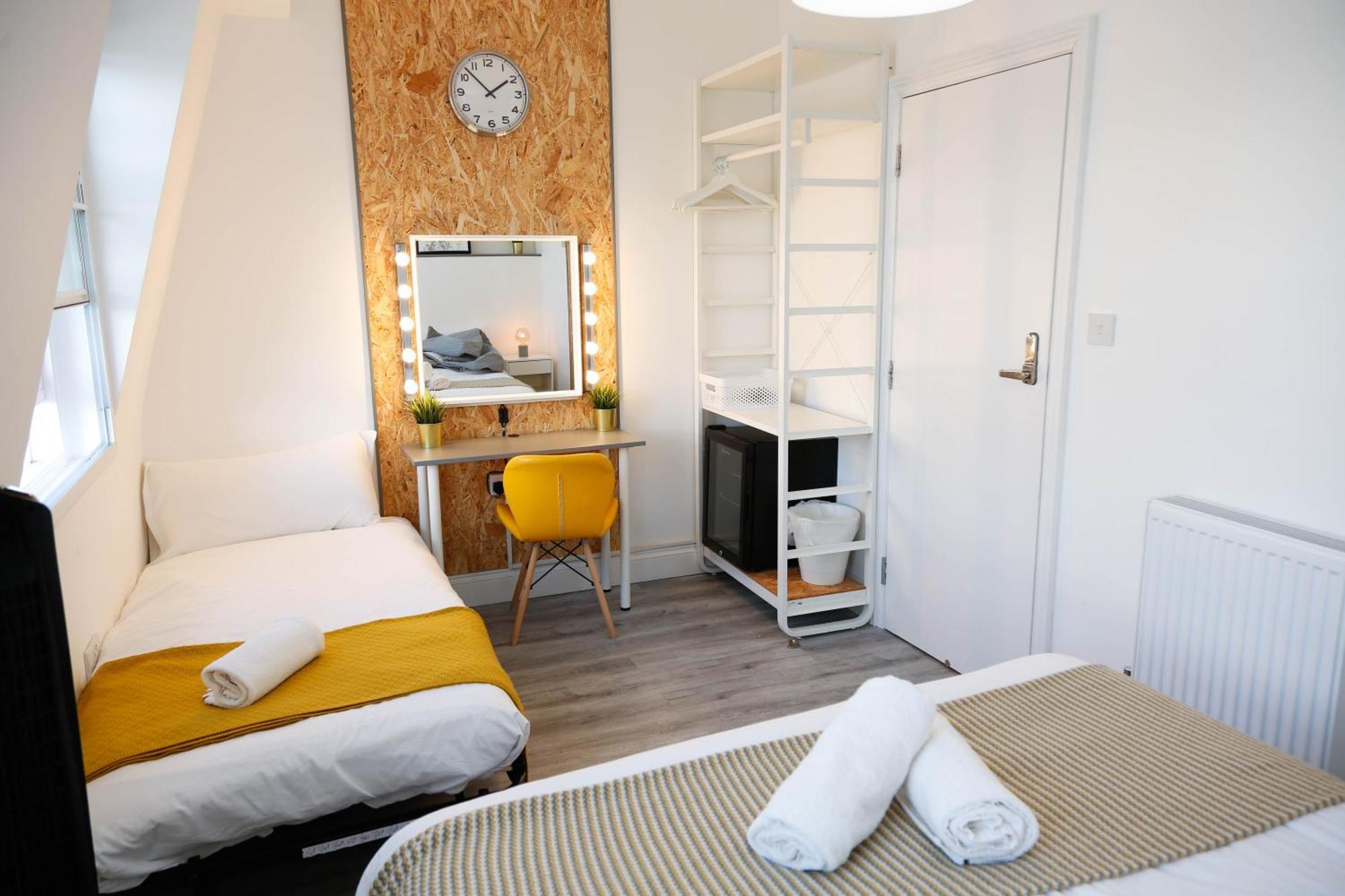 Luxury Rooms In Camden Town Near Shops, Cafes, Bars & Metro With Shared Bathrooms London Exterior photo